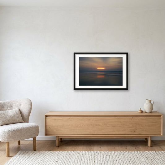 Alejo Reinoso – Advent — 60×40cm, 24×16" Black Frame