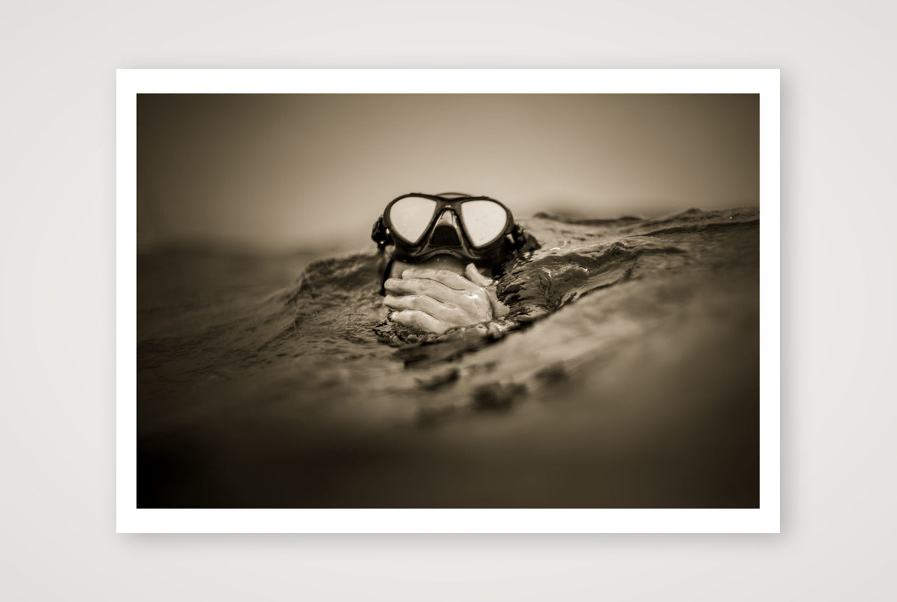 JF Julian – Guillaume Nery, South of France — 100×70cm, 39×28" Print only
