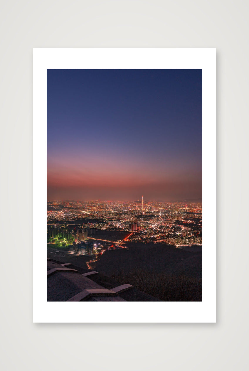 B.O.B shapp – Sky of Seoul — 30×45cm, 12×18" Print only