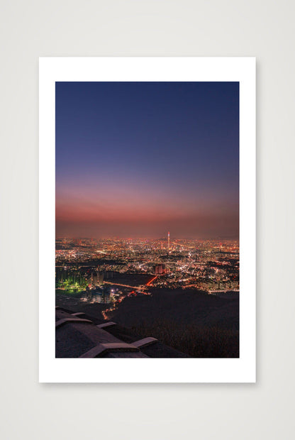 B.O.B shapp – Sky of Seoul — 40×60cm, 16×24" Print only